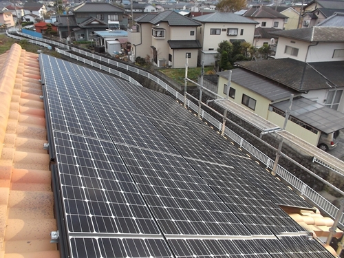 太陽光発電システムと大型カーポート設置/富士宮市N様
